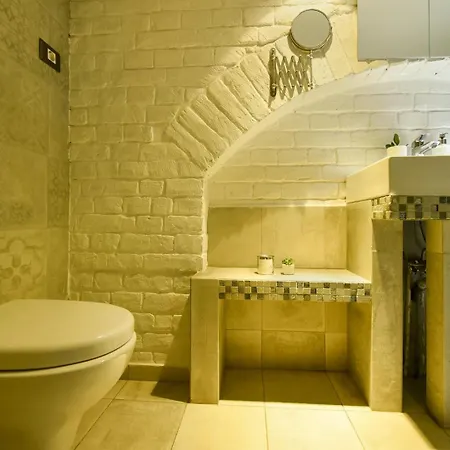 Apartment Regina Elisabeta Duplex-style Studios: Cozy Haven In The City Center