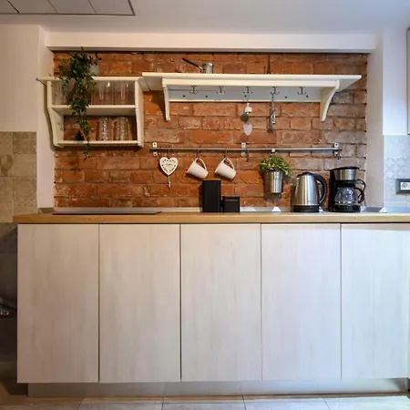 Regina Elisabeta Duplex-style Studios: Cozy Haven In The City Center * Bucharest