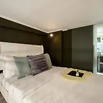Appartamento Regina Elisabeta Duplex-style Studios: Cozy Haven In The City Center Bucarest