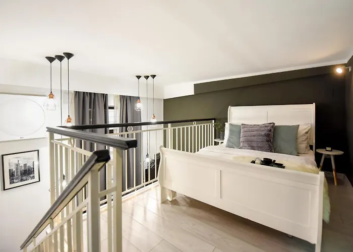 Regina Elisabeta Duplex-style Studios: Cozy Haven In The City Center Bucharest